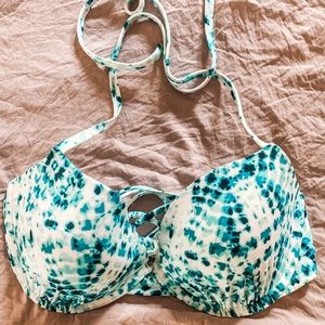 Hollister bathing suit top